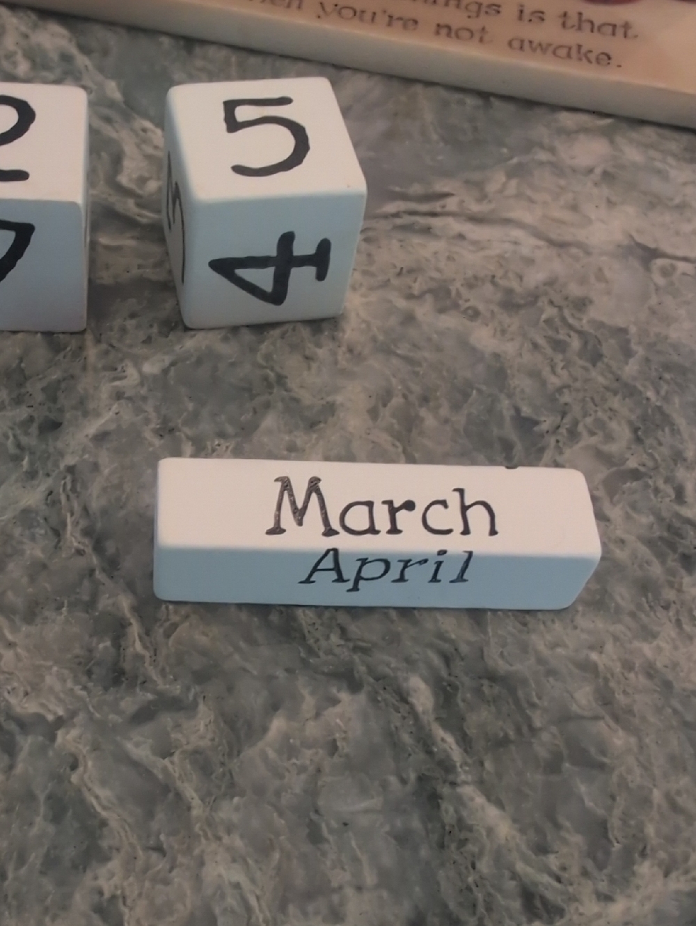 Peanuts Snoopy & Charlie Brown Perpetual Desk Calendar, Collectible - Picture 5 of 15